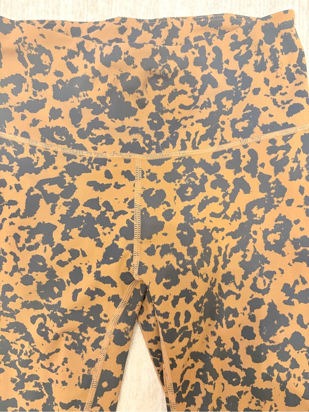 VARLEY High Rise Leggings Size Medium Animal Print Athleisure - Picture 2 of 10